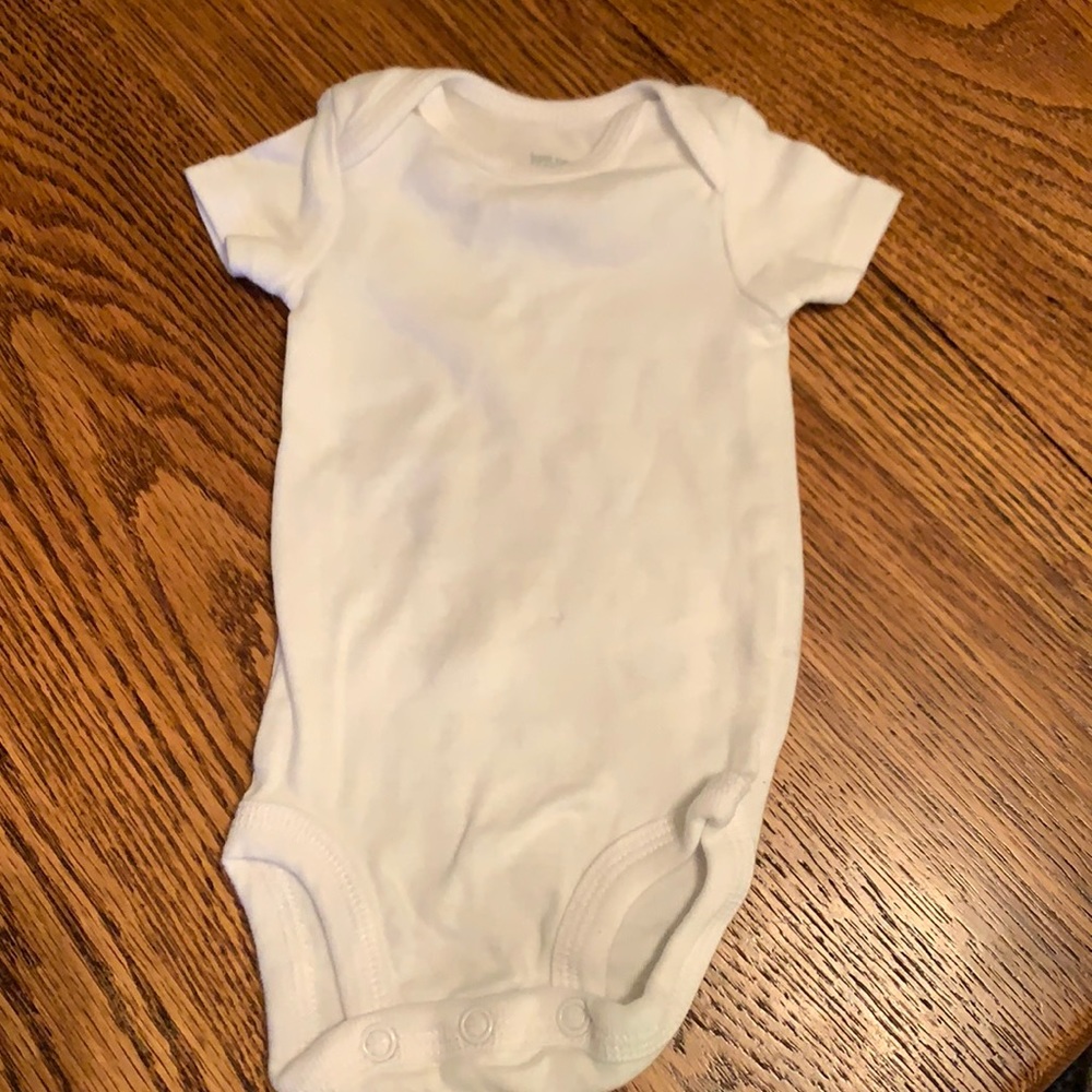 Carter’s newborn onesies